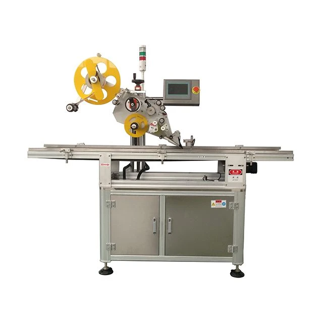 Machine d'étiquetage